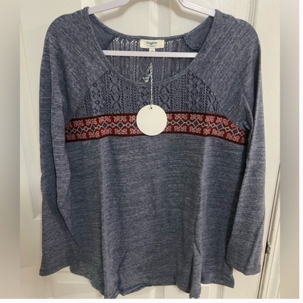 New With Tags Hayden Los Angeles Long Sleeve blue Tshirt crochet embroidered